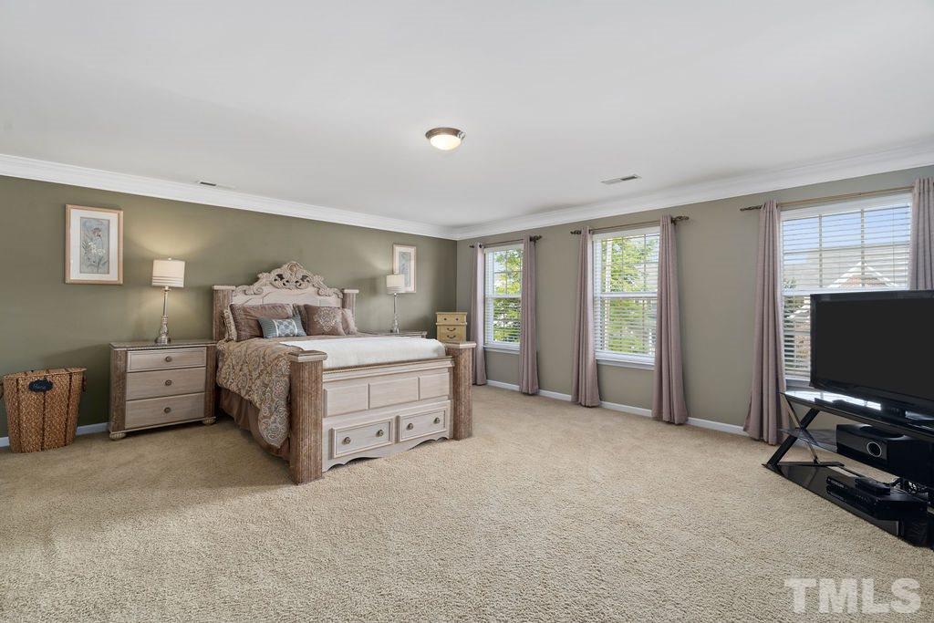 5144 Primland Lane Raleigh, NC 27610 - Photo 14 of 26 Gallery Image 14