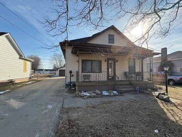 $137,500 | 509 West Grant Street, Streator, IL 61364
