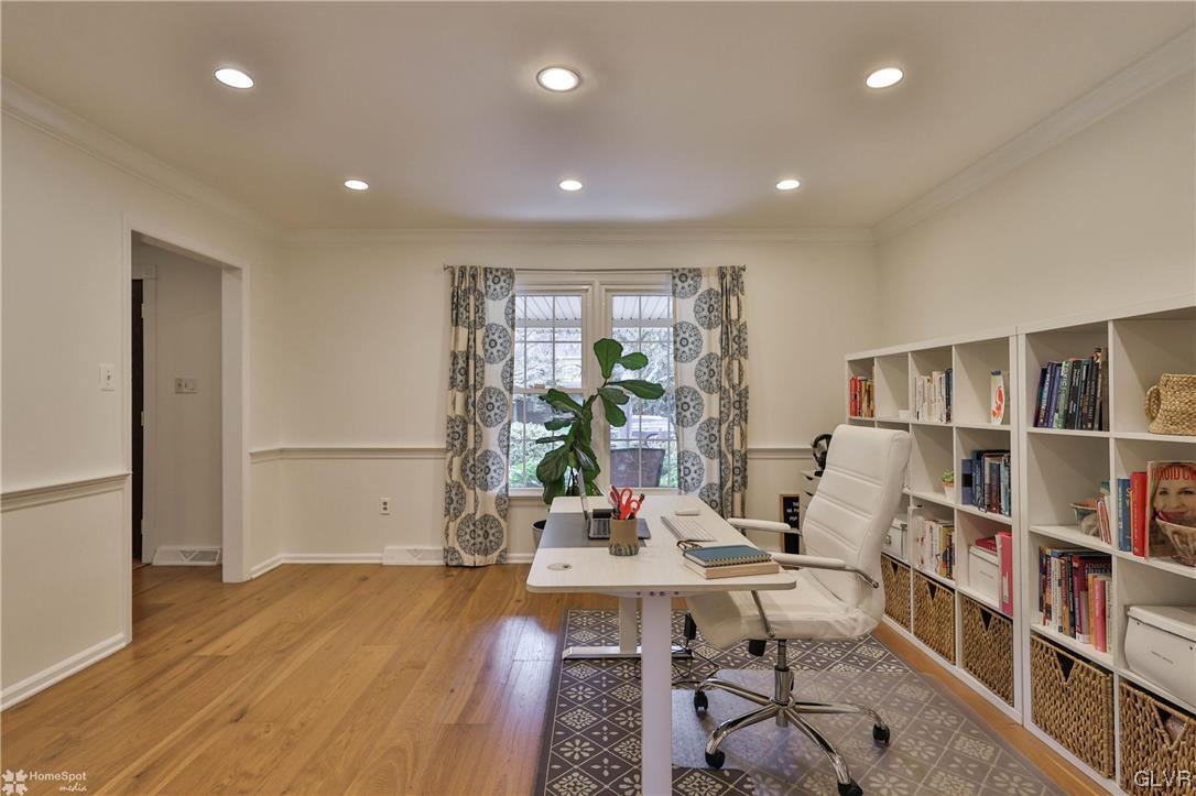 1421 Hampton Road Allentown, PA 18104 - Photo 19 of 50 Gallery Image 19