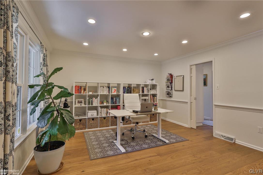 1421 Hampton Road Allentown, PA 18104 - Photo 20 of 50 Gallery Image 20