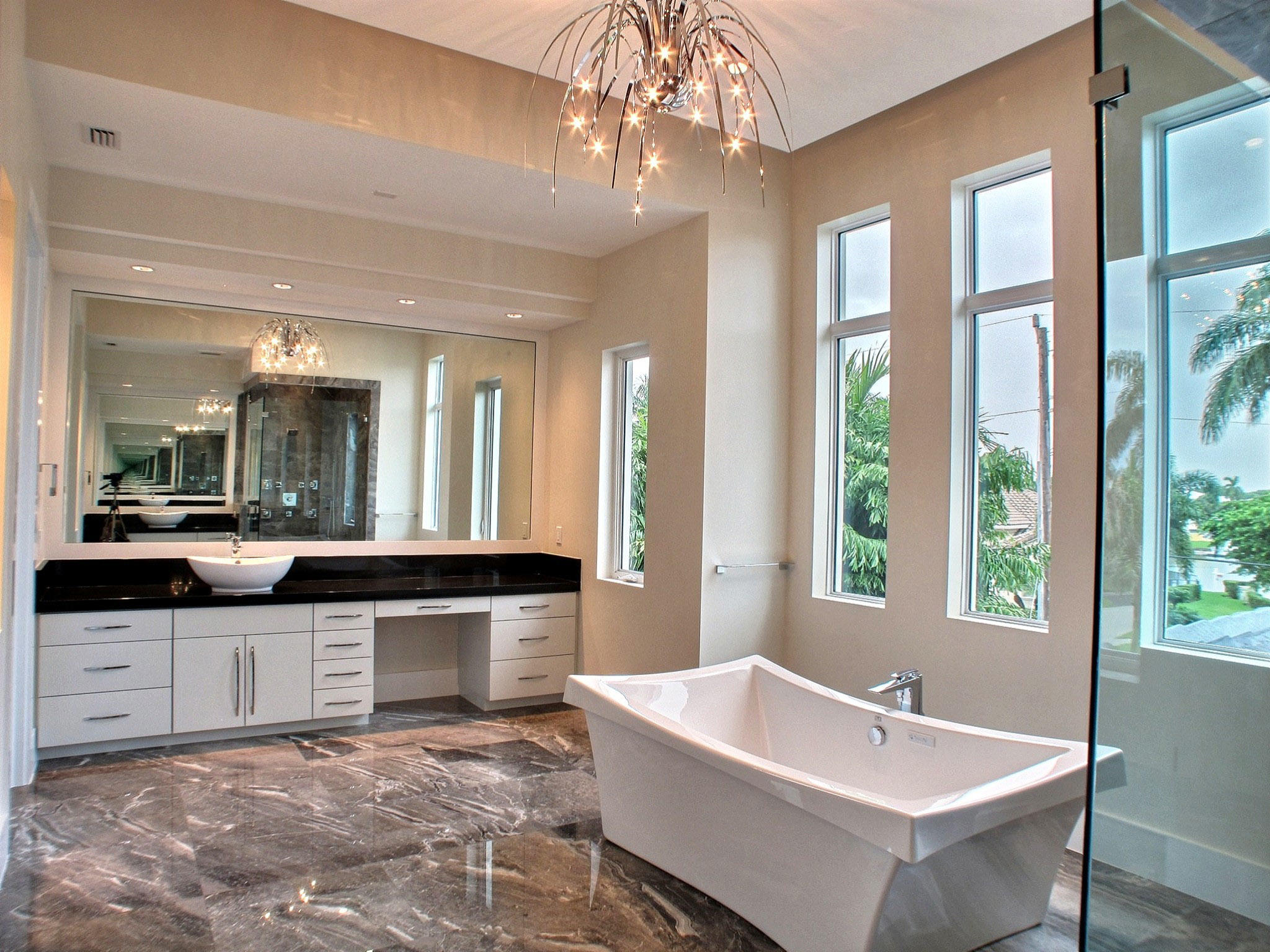 720 Northeast 34th Street Boca Raton, FL 33431 - Photo 19 of 37 master bath her side