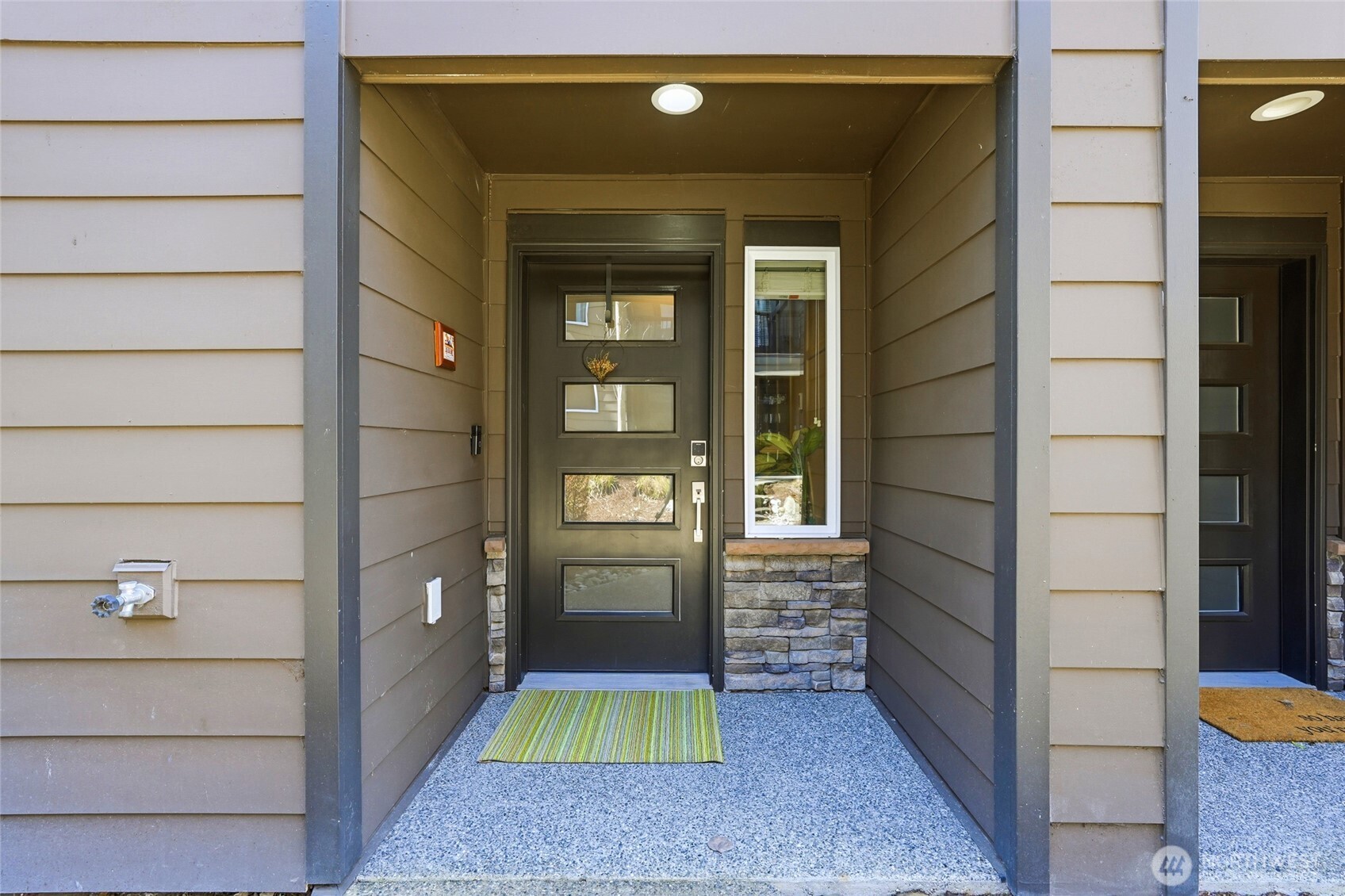 14913 48th Avenue West, Unit N2 Edmonds, WA 98026 - Photo 4 of 34