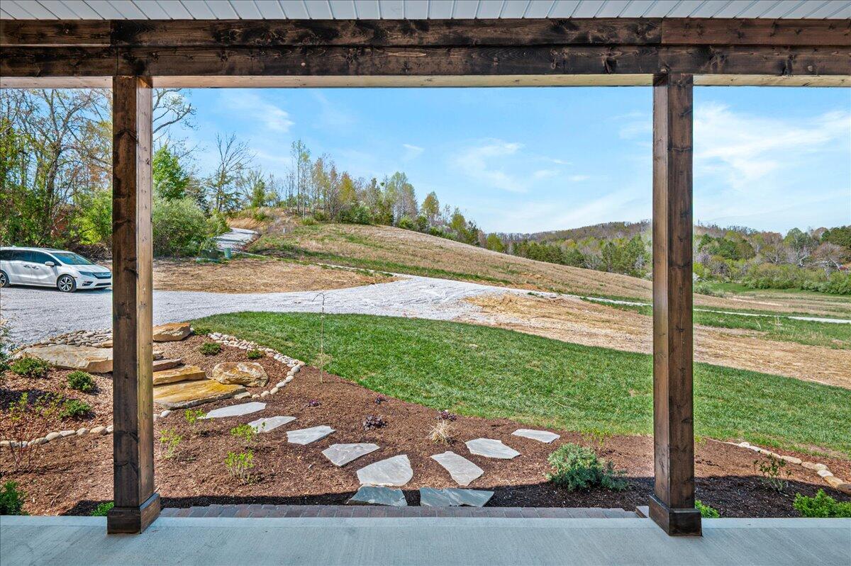 1234 Lloyd Hollow Road Corbin, KY 40701 - Photo 6 of 35 10-Front Porch View