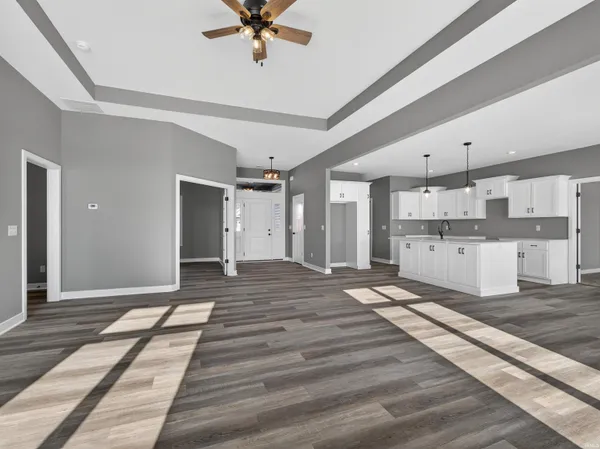 $445,900 | 1385 Dixon Place, Huntertown, IN 46748