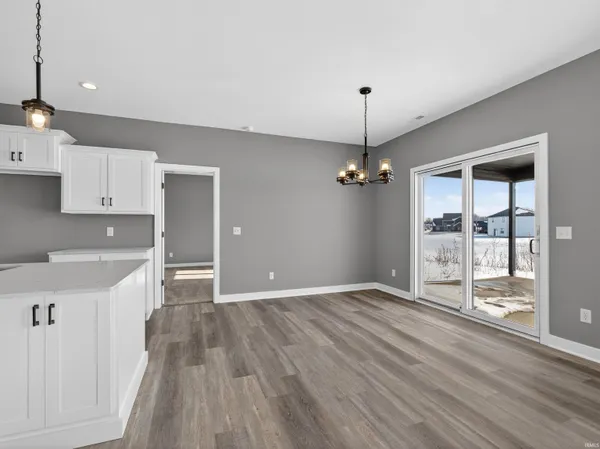 $445,900 | 1385 Dixon Place, Huntertown, IN 46748