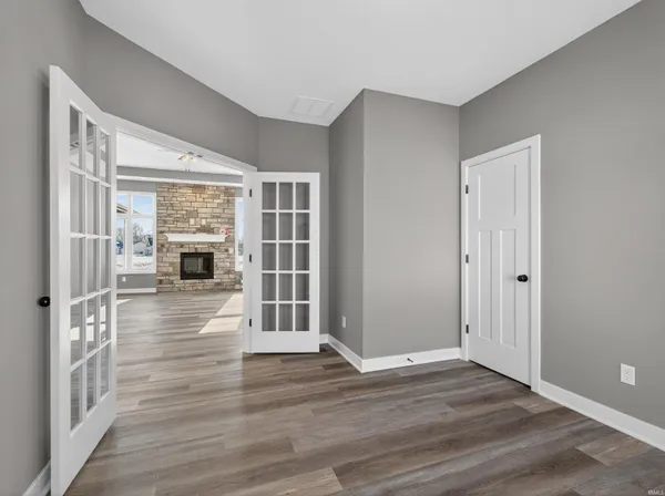 $445,900 | 1385 Dixon Place, Huntertown, IN 46748