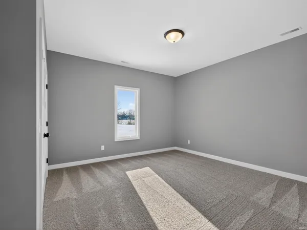 $445,900 | 1385 Dixon Place, Huntertown, IN 46748