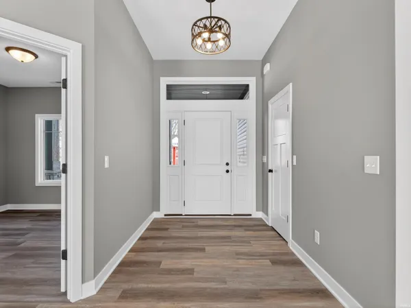 $445,900 | 1385 Dixon Place, Huntertown, IN 46748