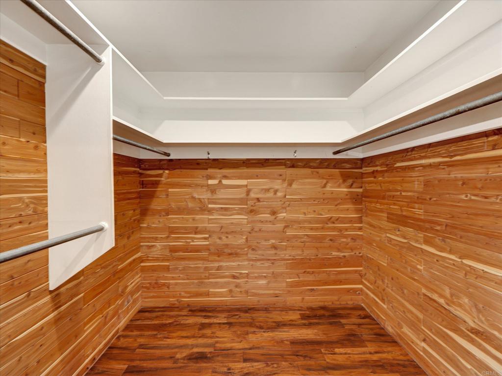 970 Quail Knoll Road Fallbrook, CA 92028 - Photo 23 of 45 a bathroom with a shower