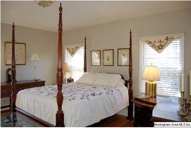 1309 Shades Crest Road Birmingham, AL 35226 - Photo 16 of 32