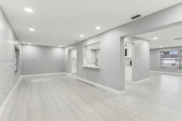 $389,900 | 6800 Northwest 58th Court, Tamarac, FL 33321