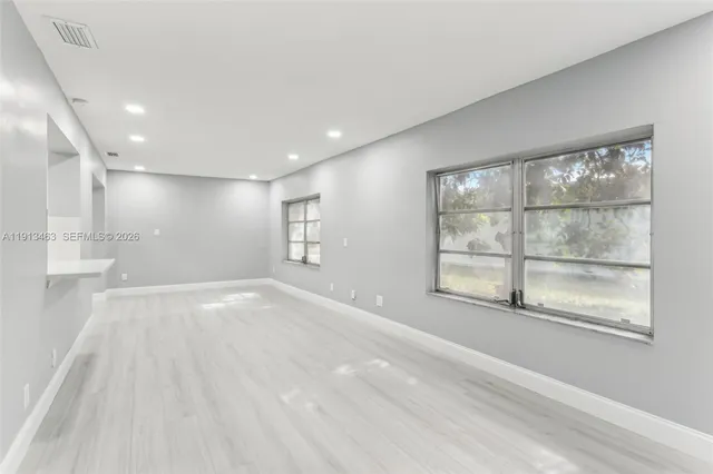 $389,900 | 6800 Northwest 58th Court, Tamarac, FL 33321