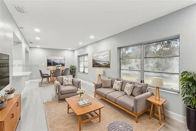 $389,900 | 6800 Northwest 58th Court, Tamarac, FL 33321