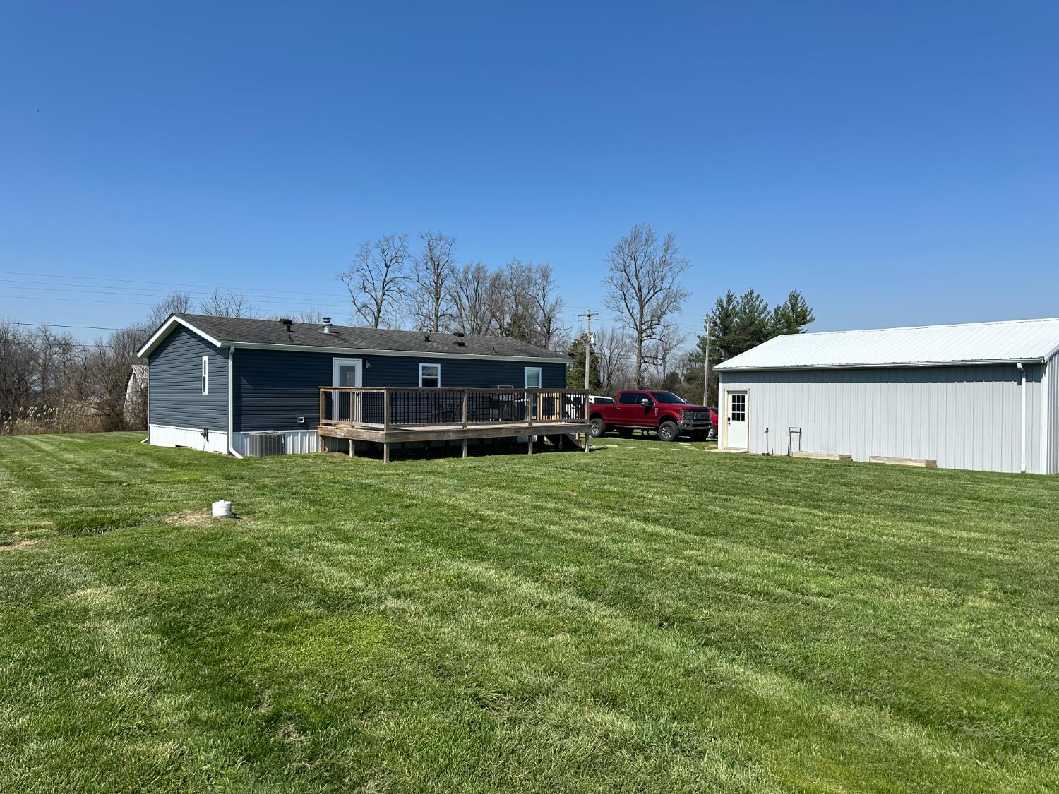 9852 Turtle Creek Road Florence, IN 47020 - Photo 4 of 21