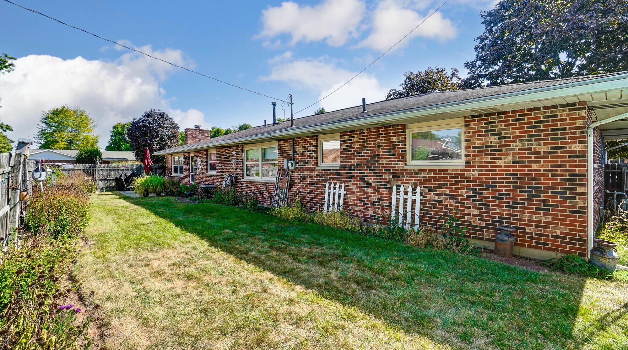5429 West Ridgewood Road Springfield, OH 45503 - Photo 30 of 36 029