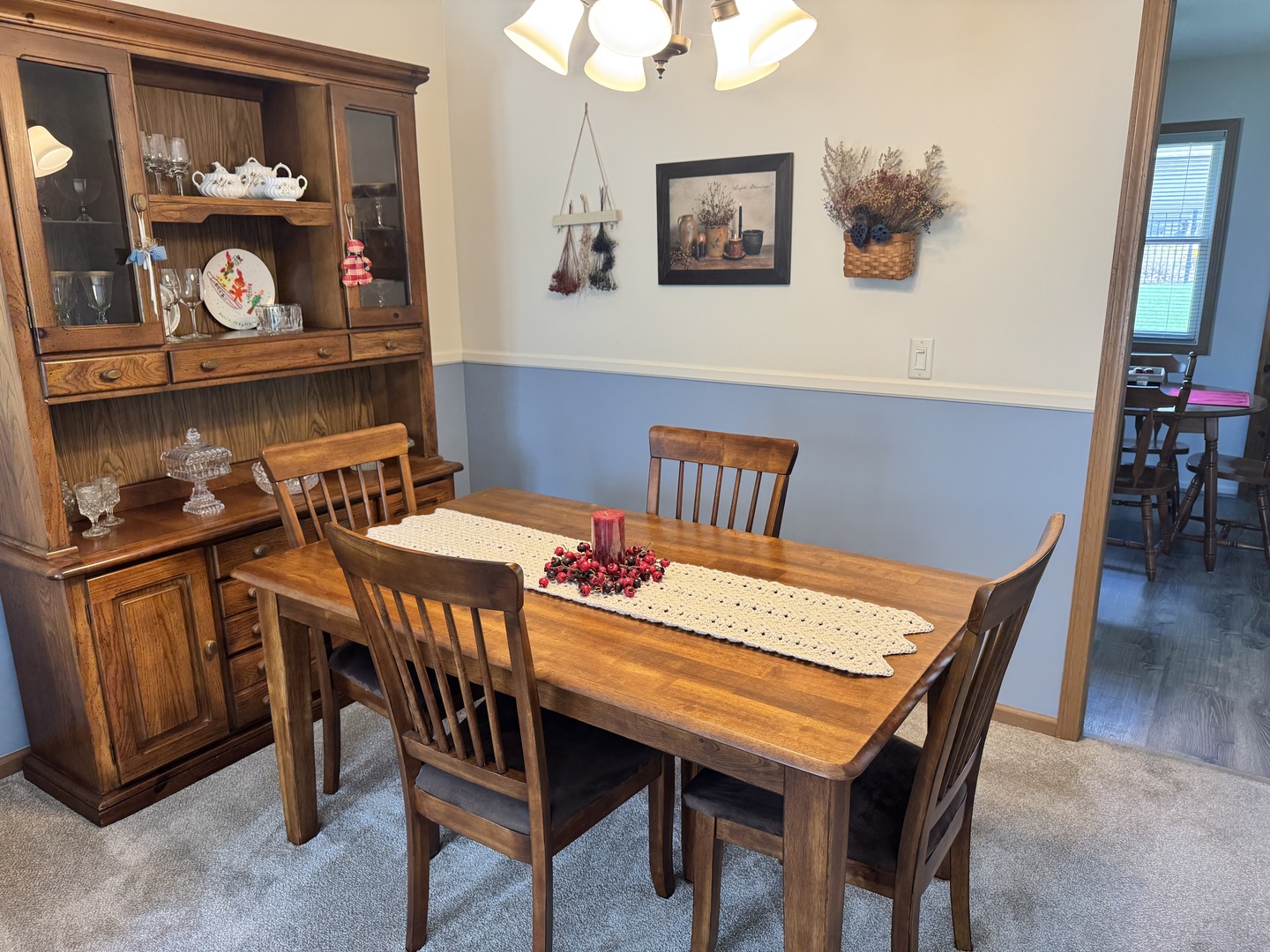 1900 Powder River Path Elgin, IL 60123 - Photo 4 of 15