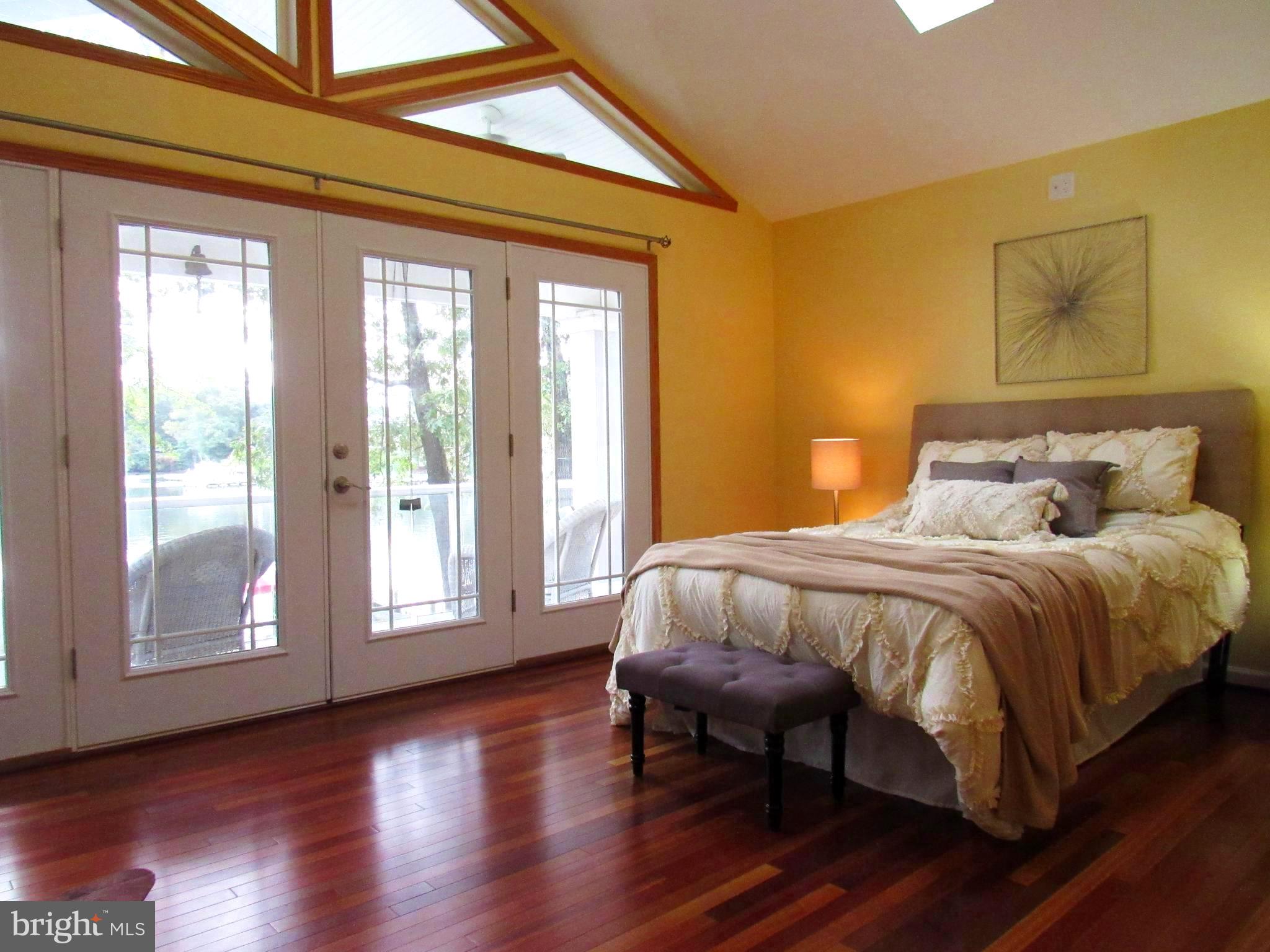 328 Riverside Drive Pasadena, MD 21122 - Photo 31 of 52 Primary Bedroom with a view