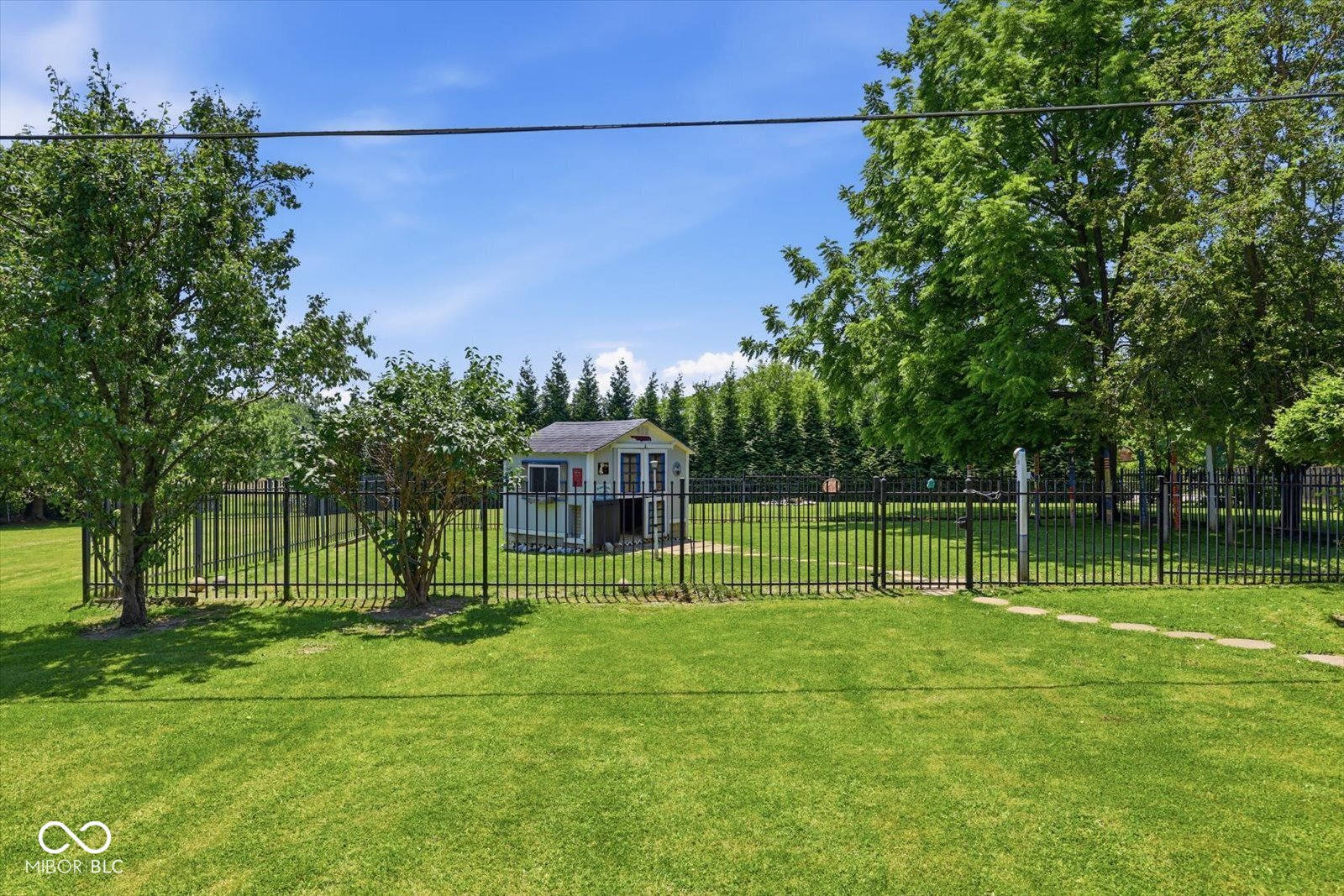 449 East McKay Road Shelbyville, IN 46176 - Photo 40 of 67