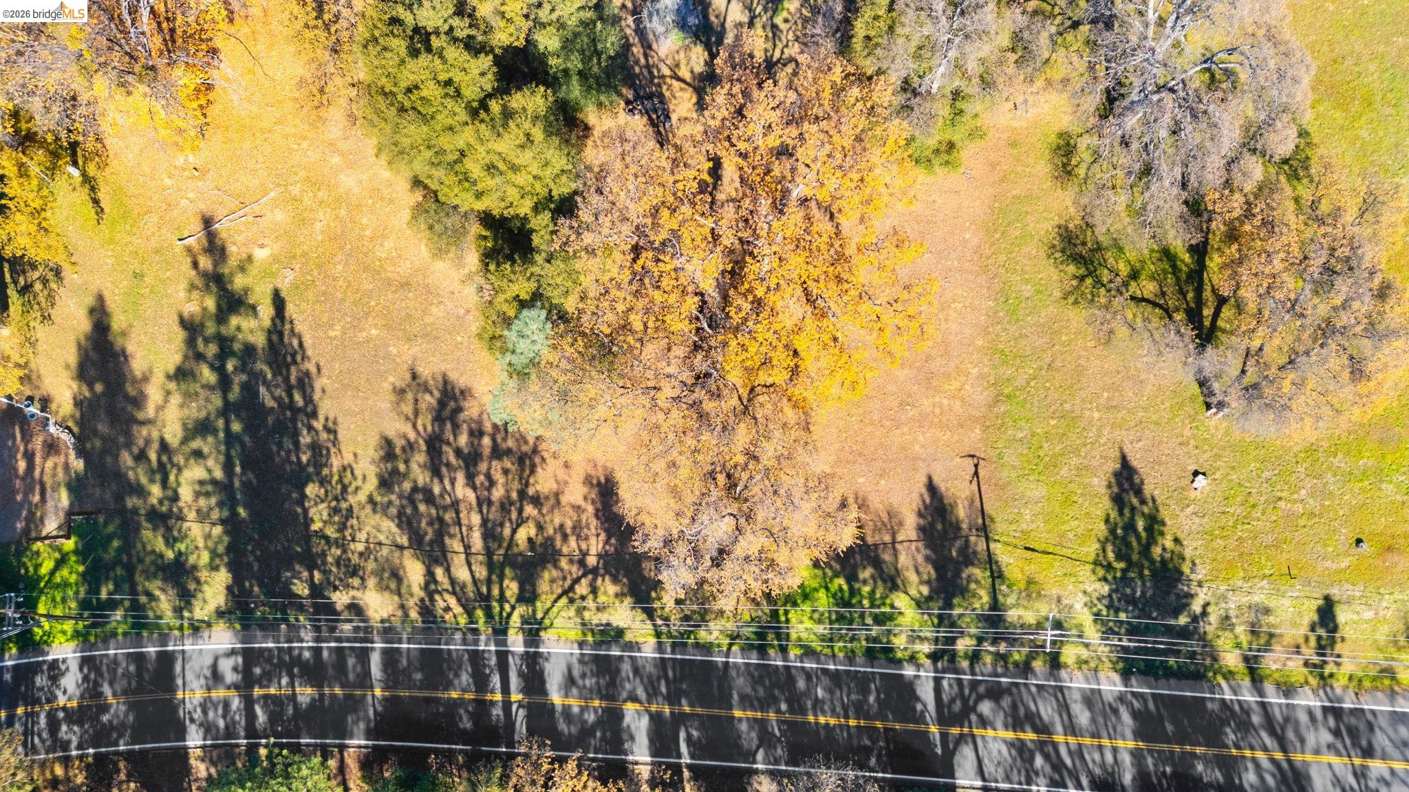 19291 Ferretti Road Groveland, CA 95321 - Photo 5 of 27