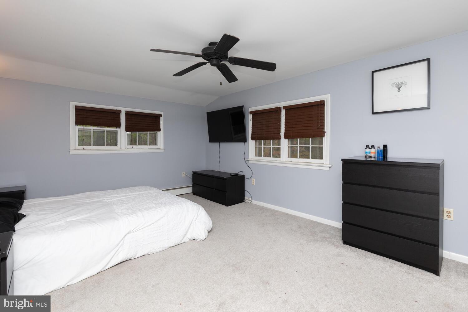 1915 Richard Road Willow Grove, PA 19090 - Photo 27 of 40 3rd floor Main Suite