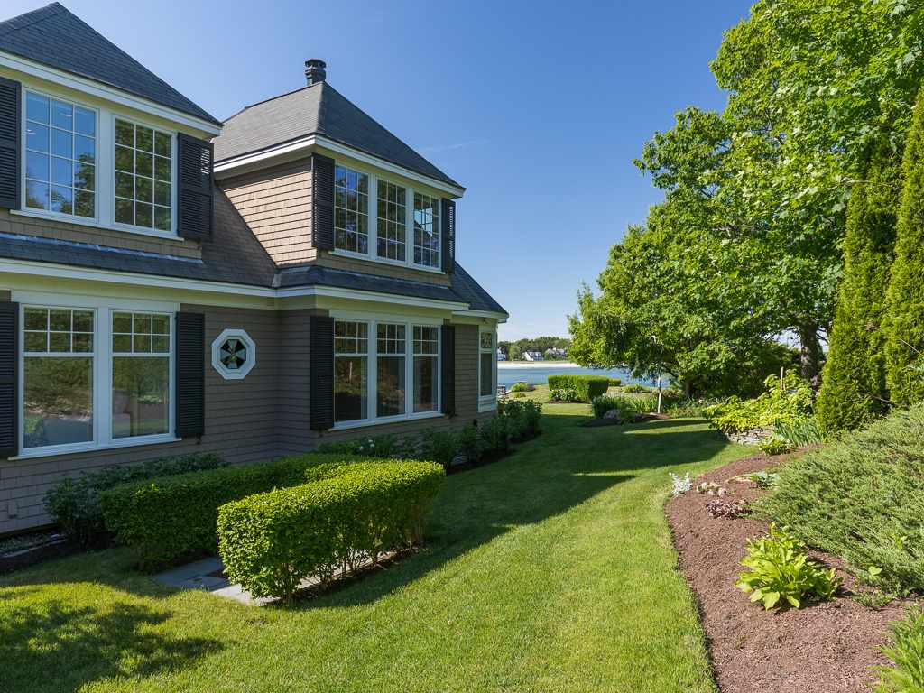 132 Marshall Point Road Kennebunkport, ME 04046 - Photo 9 of 40 Gallery Image 9