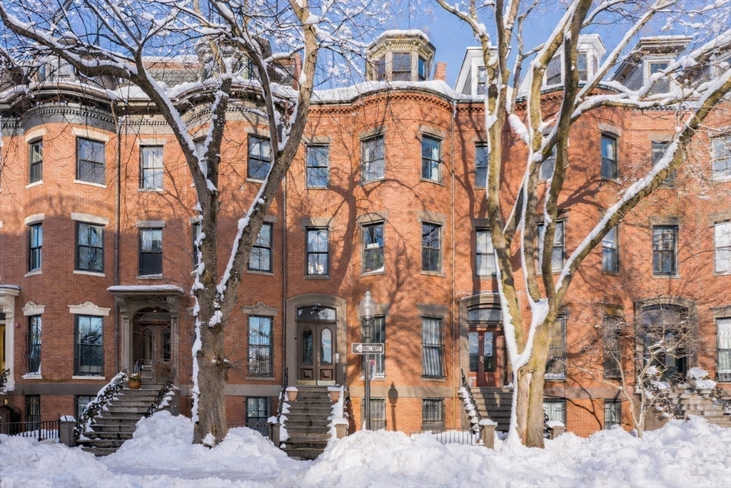 77 Worcester Street, Unit 4 Boston, MA 02118 - Photo 2 of 32