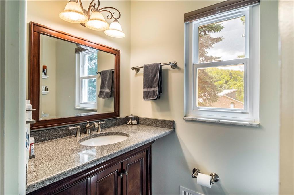 744 Pinetree Road Pittsburgh, PA 15243 - Photo 12 of 18 Gallery Image 12