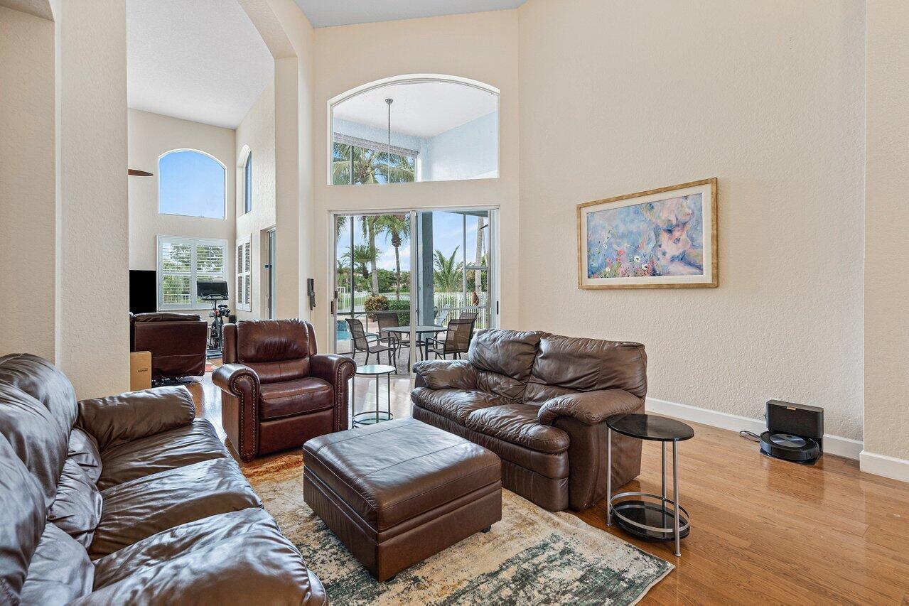 12437 Antille Drive Boca Raton, FL 33428 - Photo 4 of 36 Living Room