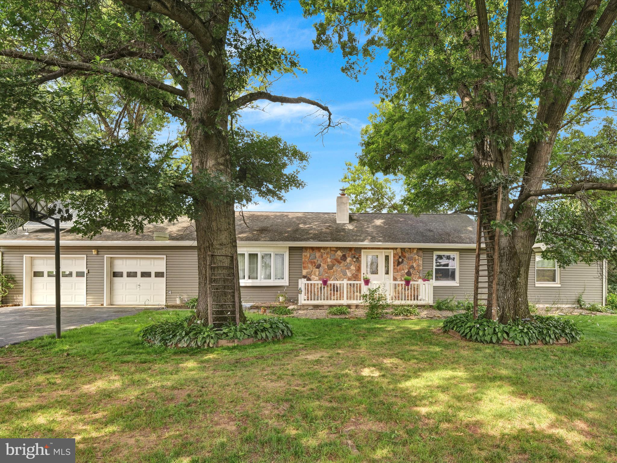 7932 Jonestown Road Harrisburg, PA 17112 - Photo 77 of 79 front view of a house with a yard