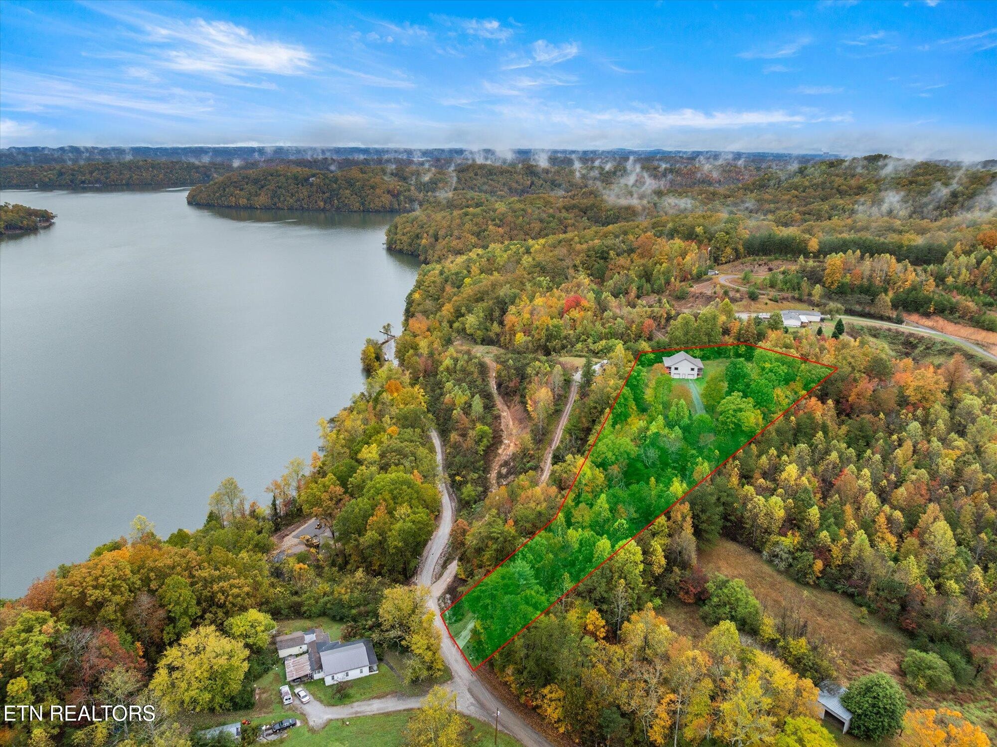 720 East Roddy Road Spring City, TN 37381 - Photo 3 of 58