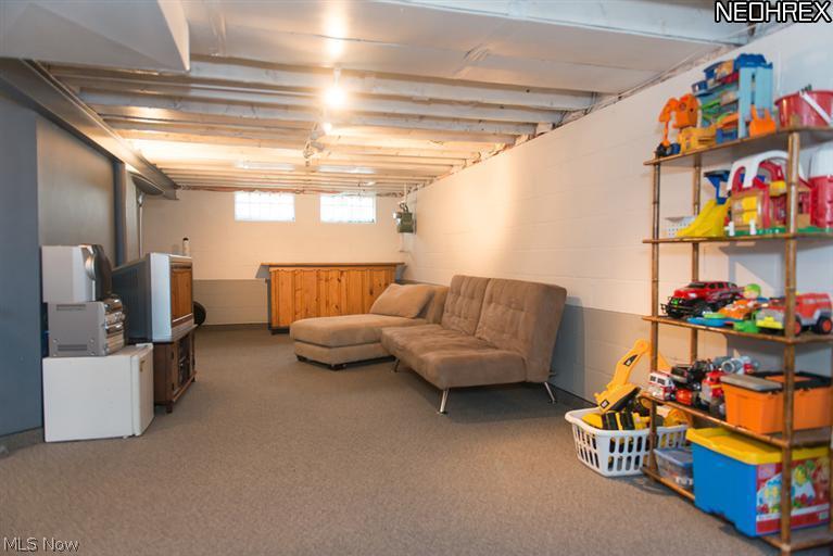 4993 North Barton Road Cleveland, OH 44124 - Photo 17 of 21 Gallery Image 17