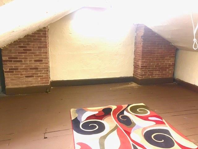 902 Constance Street Pittsburgh, PA 15212 - Photo 11 of 16 3rd floor bedroom #3