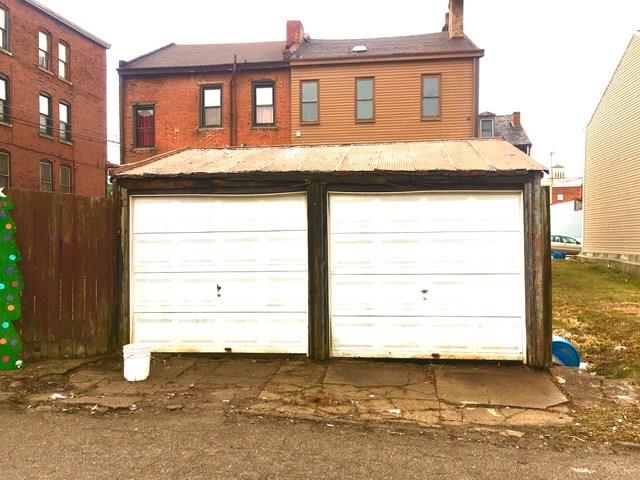 902 Constance Street Pittsburgh, PA 15212 - Photo 16 of 16 2 car detached garage