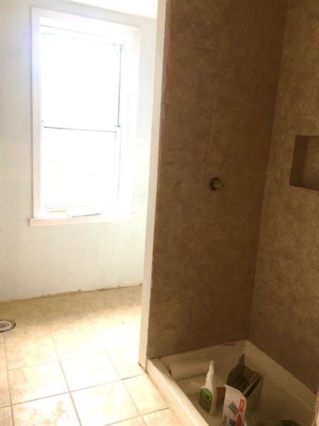 902 Constance Street Pittsburgh, PA 15212 - Photo 9 of 16 Full bath