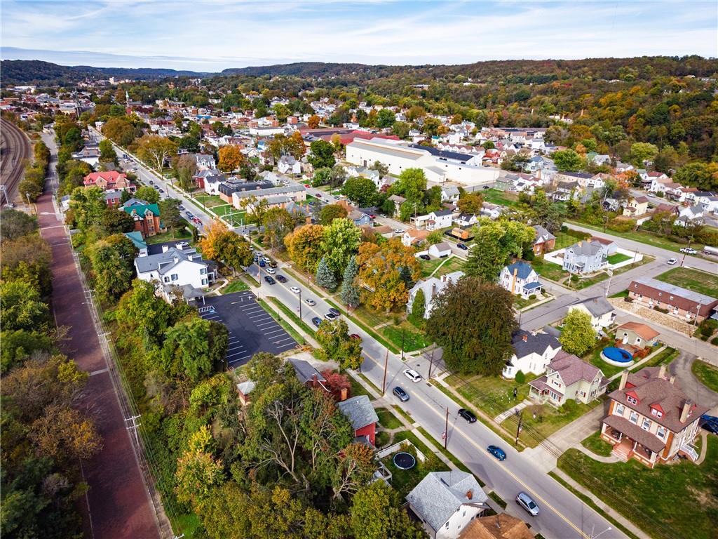 1702 3rd Avenue New Brighton, PA 15066 - Photo 40 of 40 an aerial view of residential houses with outdoor space