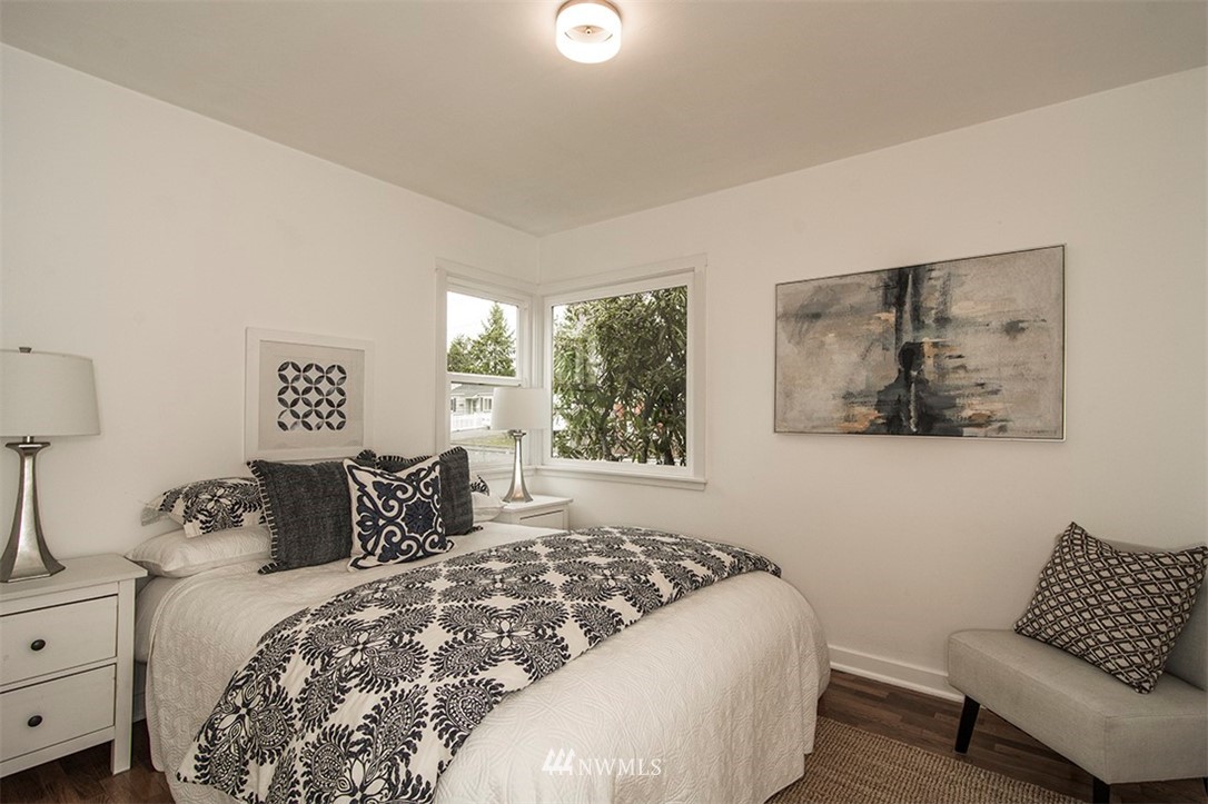 1040 South Rochester Street Tacoma, WA 98465 - Photo 12 of 17 Gallery Image 12