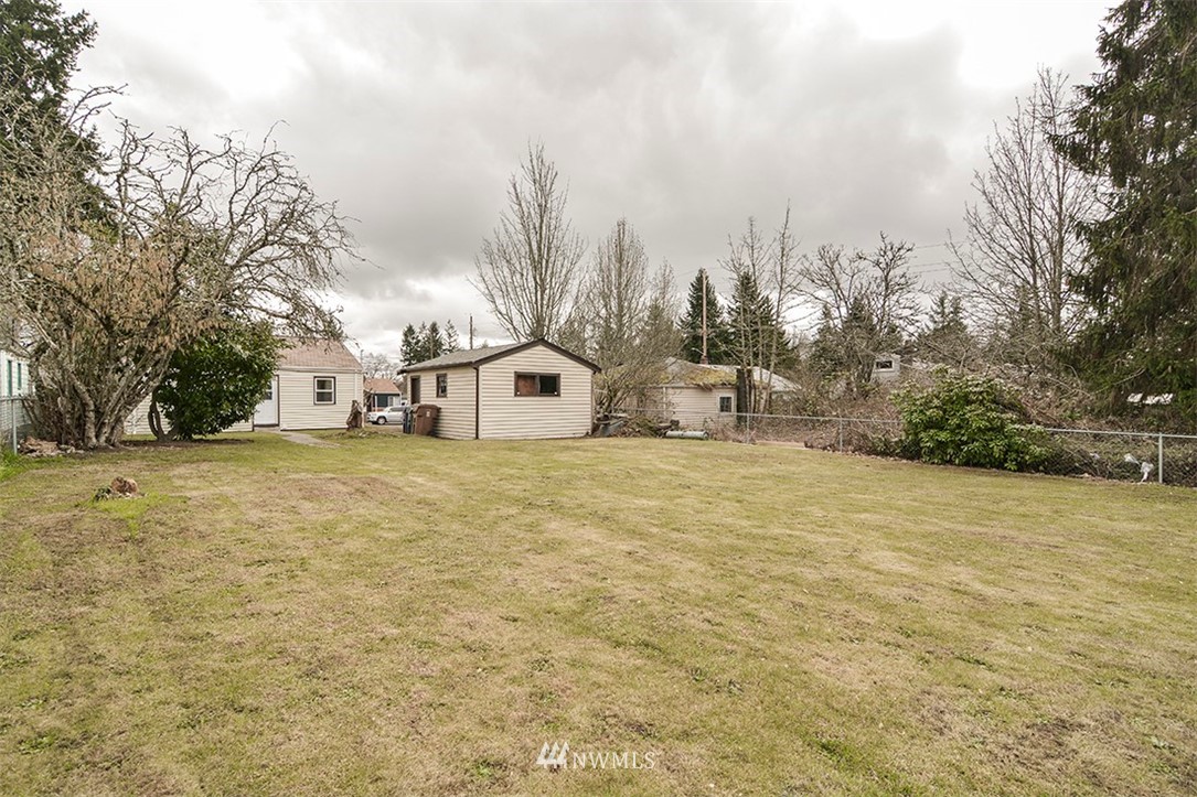 1040 South Rochester Street Tacoma, WA 98465 - Photo 16 of 17 Gallery Image 16