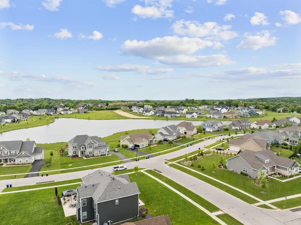 $899,900 | 4-n363 Norton Glen Boulevard, St. Charles, IL 60175