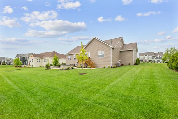 $899,900 | 4-n363 Norton Glen Boulevard, St. Charles, IL 60175