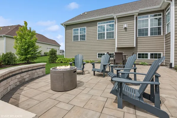 $899,900 | 4-n363 Norton Glen Boulevard, St. Charles, IL 60175