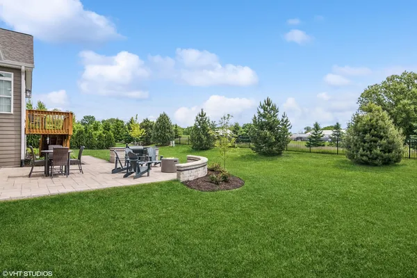 $899,900 | 4-n363 Norton Glen Boulevard, St. Charles, IL 60175