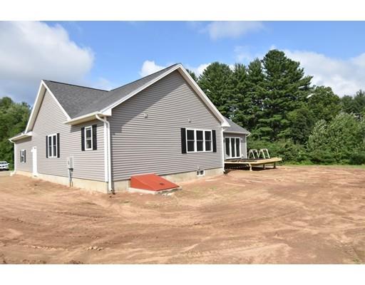 77 Valley Road Southampton, MA 01073 - Photo 6 of 21