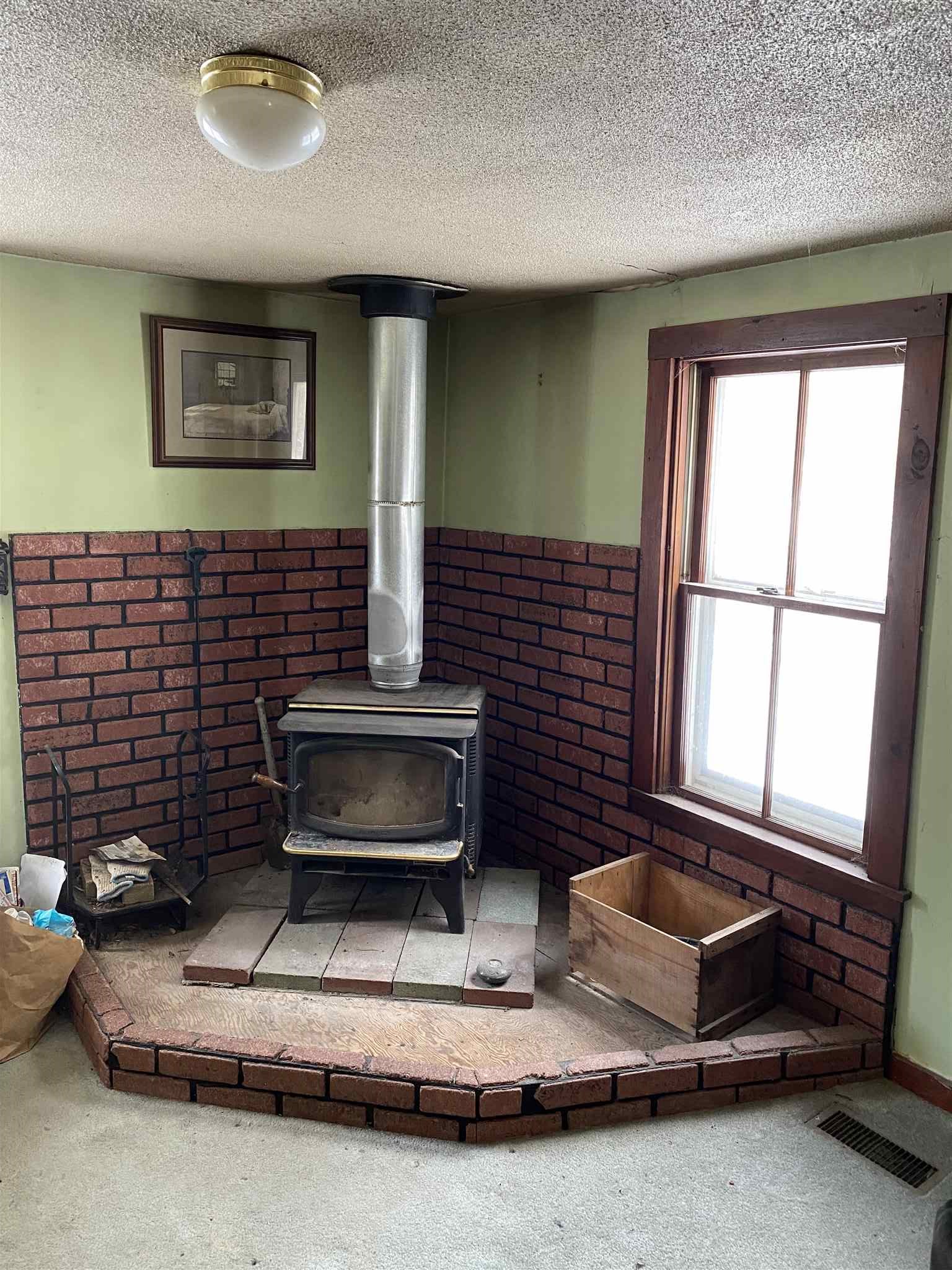 118 Oxbow Road Hinsdale, NH 03451 - Photo 8 of 20