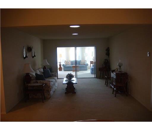 623D Deal Road Monroe Township, NJ 08831 - Photo 7 of 9 Dining Room.