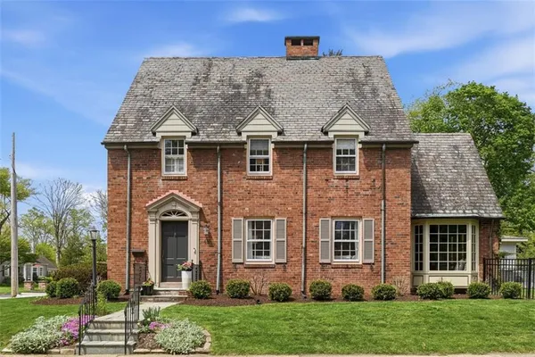 $1,165,000 | 411 Osborne Lane, Sewickley, PA 15143