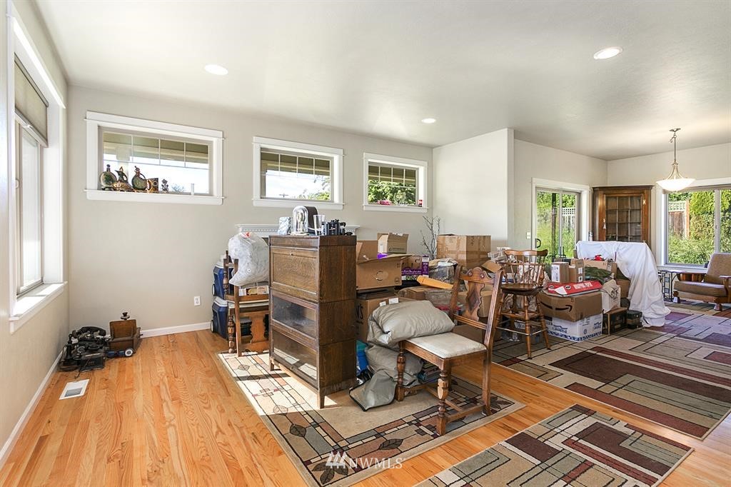 12745 Josh Wilson Road Mount Vernon, WA 98273 - Photo 2 of 14 Gallery Image 2