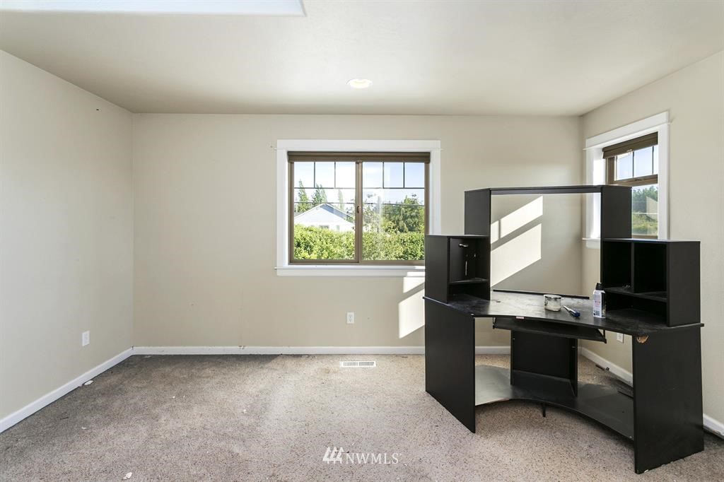 12745 Josh Wilson Road Mount Vernon, WA 98273 - Photo 11 of 14 Gallery Image 11