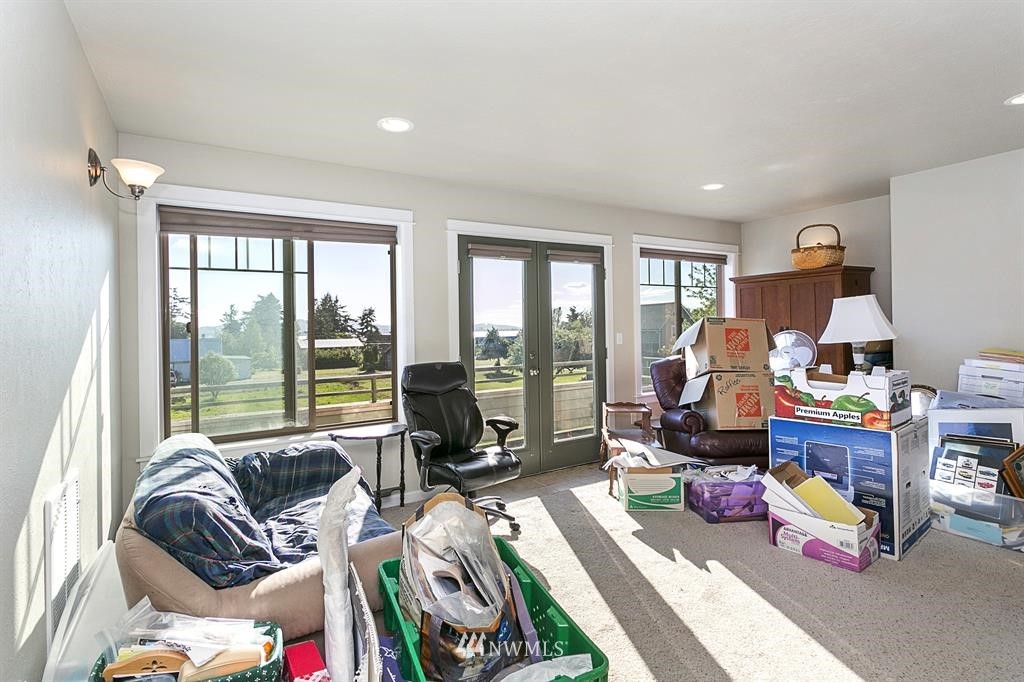 12745 Josh Wilson Road Mount Vernon, WA 98273 - Photo 9 of 14 Gallery Image 9