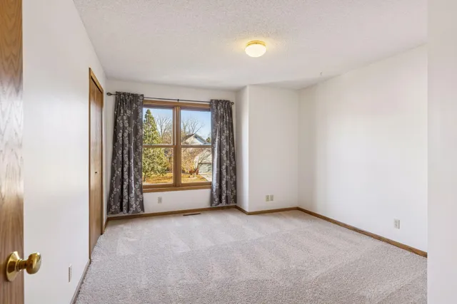 $459,900 | 5913 Red Pine Boulevard, St. Paul, MN 55110