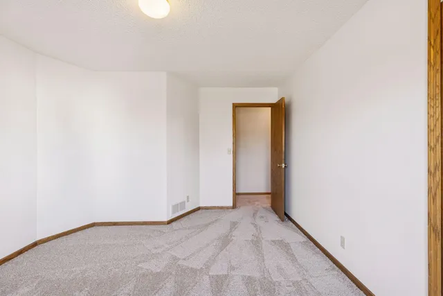 $459,900 | 5913 Red Pine Boulevard, St. Paul, MN 55110